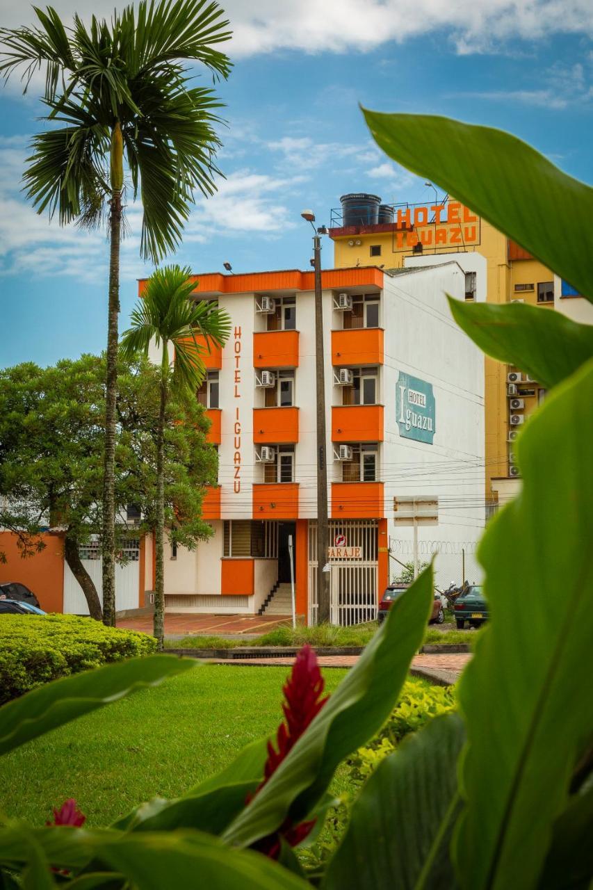 Hotel Iguazu Villavicencio Buitenkant foto